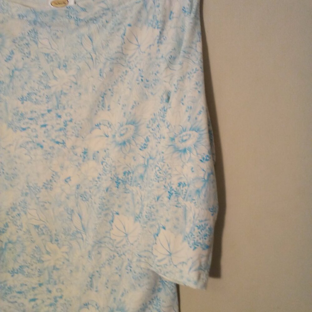 Talbots Shirt Women M 3/4 Sleeve Soft Stretch Pattern Blue White - Picture 4 of 15